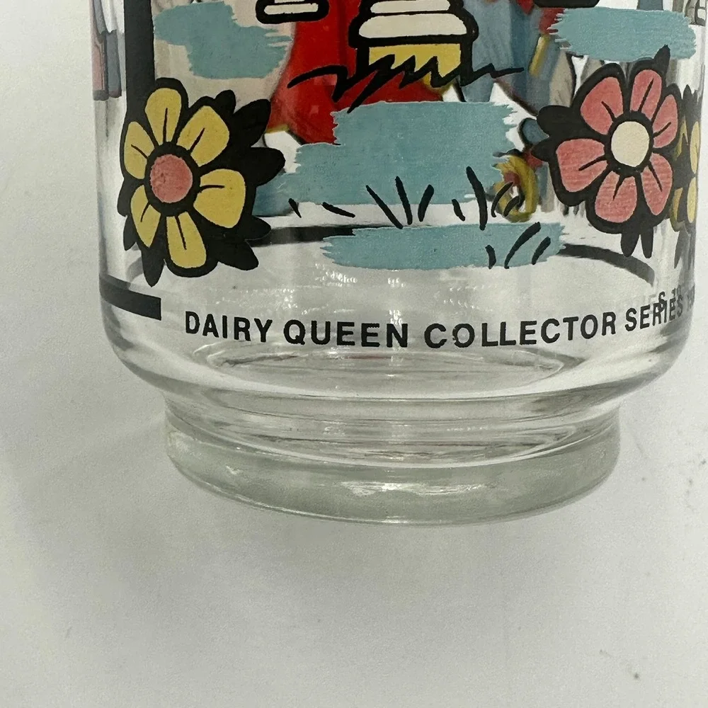 Vintage Dairy Queen Kids Collector Series 1976 Drinking Glass‎ DQ Promo Cartoon